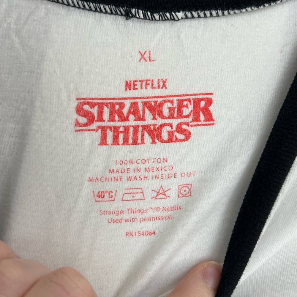 Netflix Hellfire Club Raglan Shirt - Picture 2 of 2